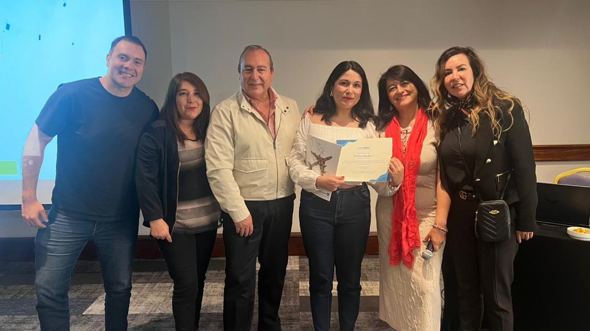 Entre los agentes de viajes se sortearon estadías y vuelos.