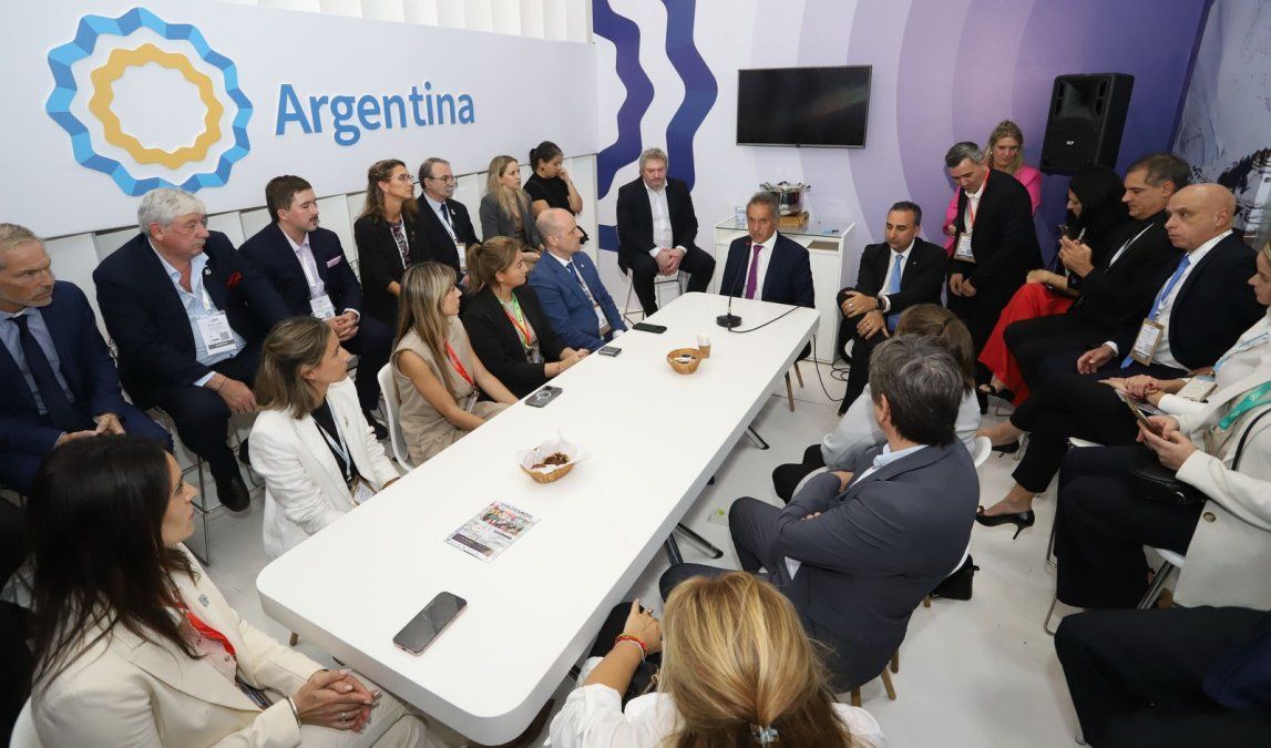 En la WTM Latin America de San Pablo, Daniel Scioli sostuvo: Los empresarios tienen la capacidad para generador de empleo e inversión.