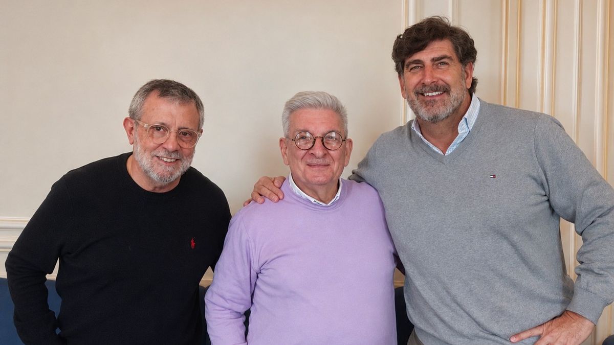 MSC Cruceros y BRT Operadora: Pablo Laudonia, José María Jaroslavsky, y Javier Massignani al término de la reunión.