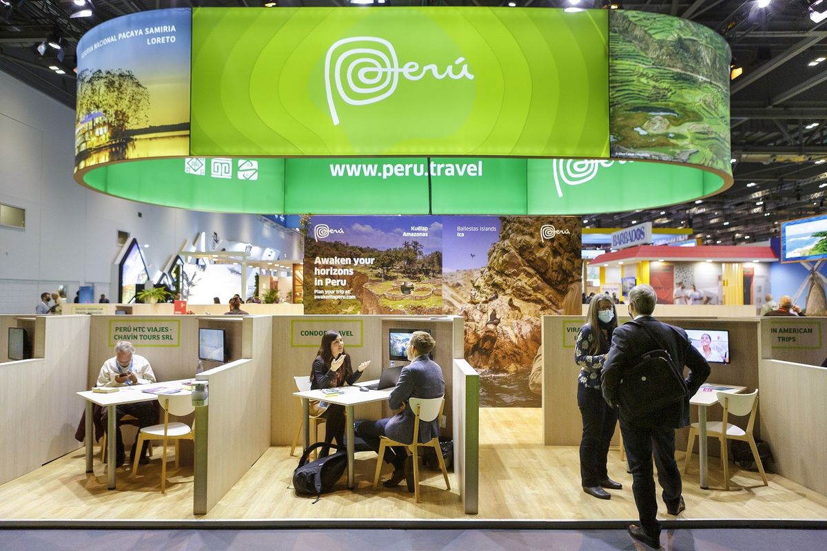 Según informó PromPerú, - a través de la campaña publicitaria Awaken to Peru- en WTM se promocionó los destinos que en Perú cuentan con el sello de Safe Travels. - Ladevi Medios y Soluciones Según informó PromPerú, - a través de la campaña publicitaria Awaken to Peru- en WTM se promocionó los destinos que en Perú cuentan con el sello de Safe Travels.