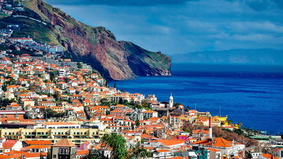 Isla de Madeira en Portugal, en la que se aumentarán vuelos desde España.
