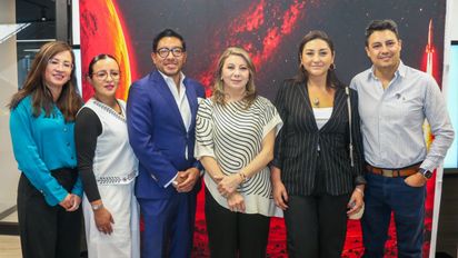 Autoridades y otros actores del sector privado y académico participaron en lanzamiento de programa Emprende Turismo.&nbsp;