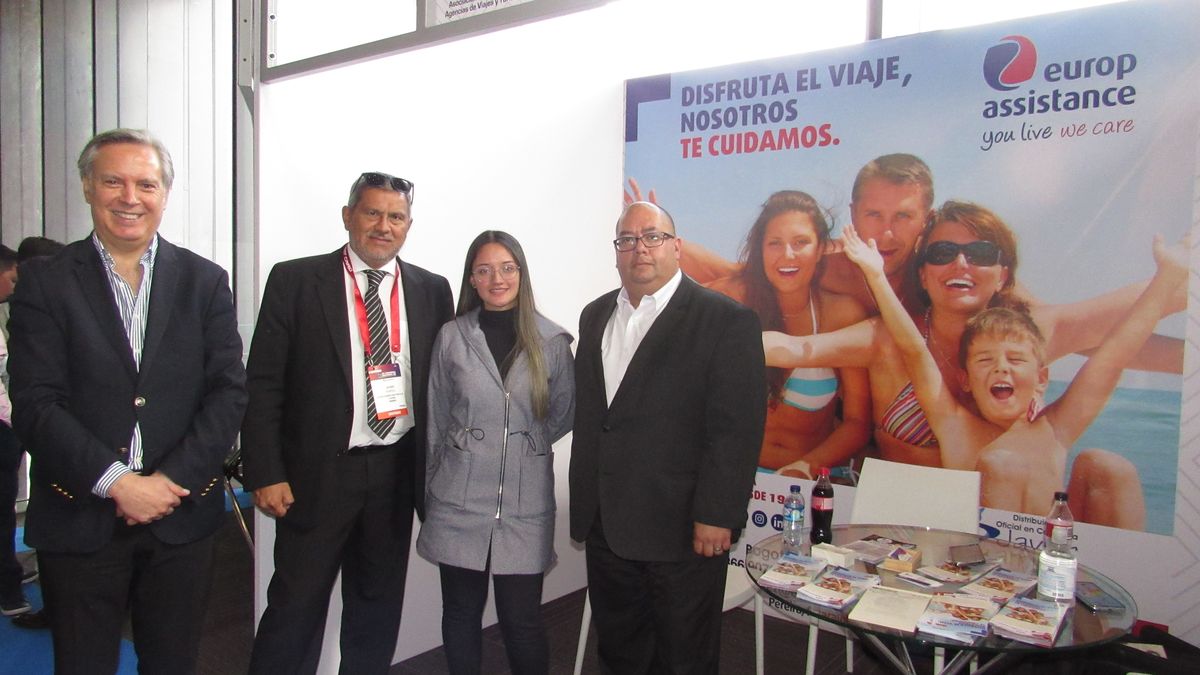 Equipo de Europ Assistance y Javier Ramirez.