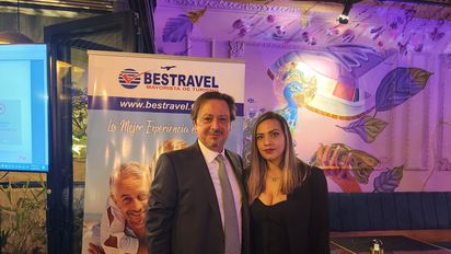 Víctor Orduz, gerente general de Bestravel Service y Yelitza Roa Espinosa, directora comercial de Bestravel Service.