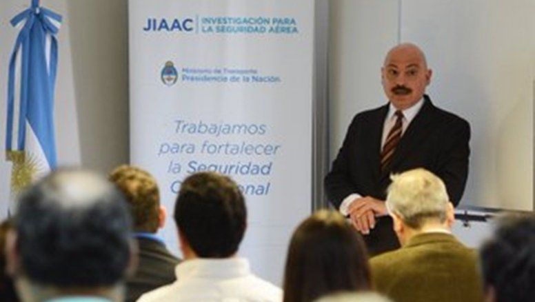 Gustavo Maron, flamante titular de la ANAC, en una conferencia brindada ante la Junta de Seguridad en el Transporte (JST).