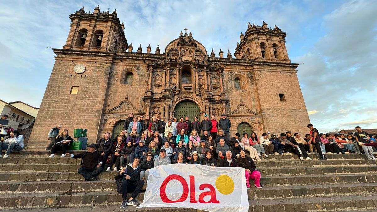 Pasajeros de una de las atractivas salidas grupales de Ola.