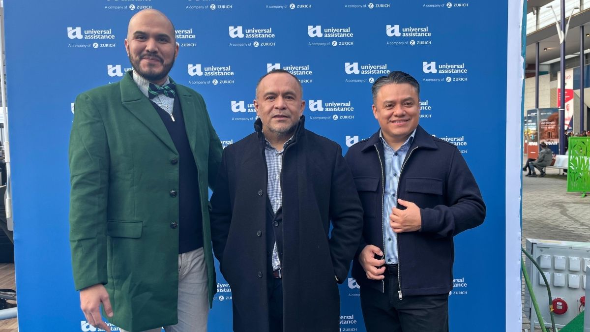 Jorge Valdez, Miguel Galicia y Javier Linares acudieron a Fitur en representación de Operadora Travel Shop.