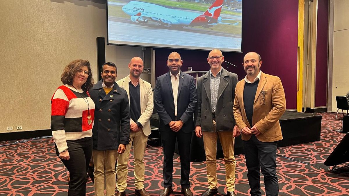 Latinos Down Under fue patrocinado por Qantas como un espacio destinado para el turismo vacacional en Australia. - Ladevi Medios y Soluciones Latinos Down Under fue patrocinado por Qantas como un espacio destinado para el turismo vacacional en Australia.