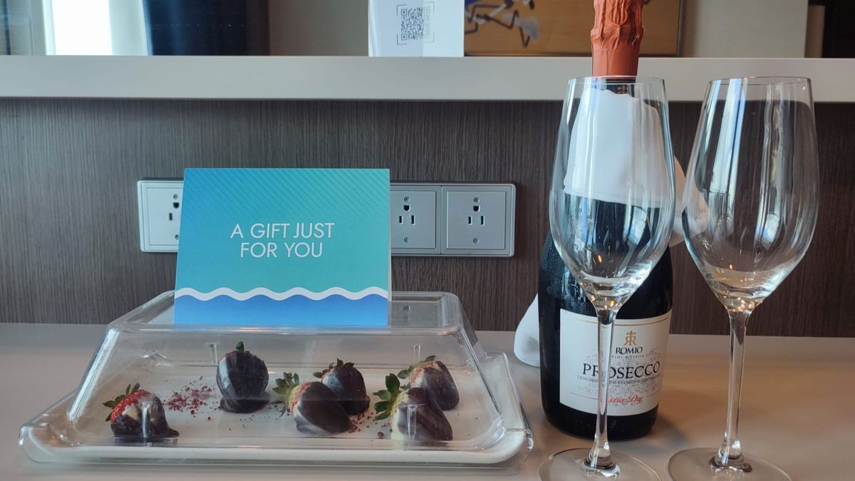 Agentes de viajes navegan con Norwegian Cruise Line en exclusiva experiencia junto a MP Global. Agentes de viajes navegan con Norwegian Cruise Line en exclusiva experiencia junto a MP Global.