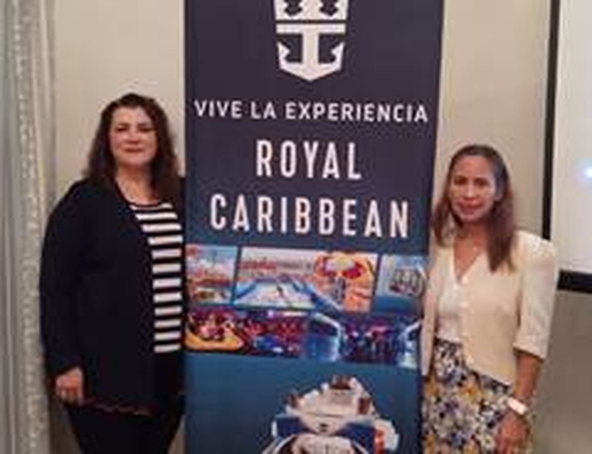 Adriana Holguín y Karelia Paralizábal destacaron la oferta de lujo de Royal Caribbean en una capacitación de Le Blanc Tours.