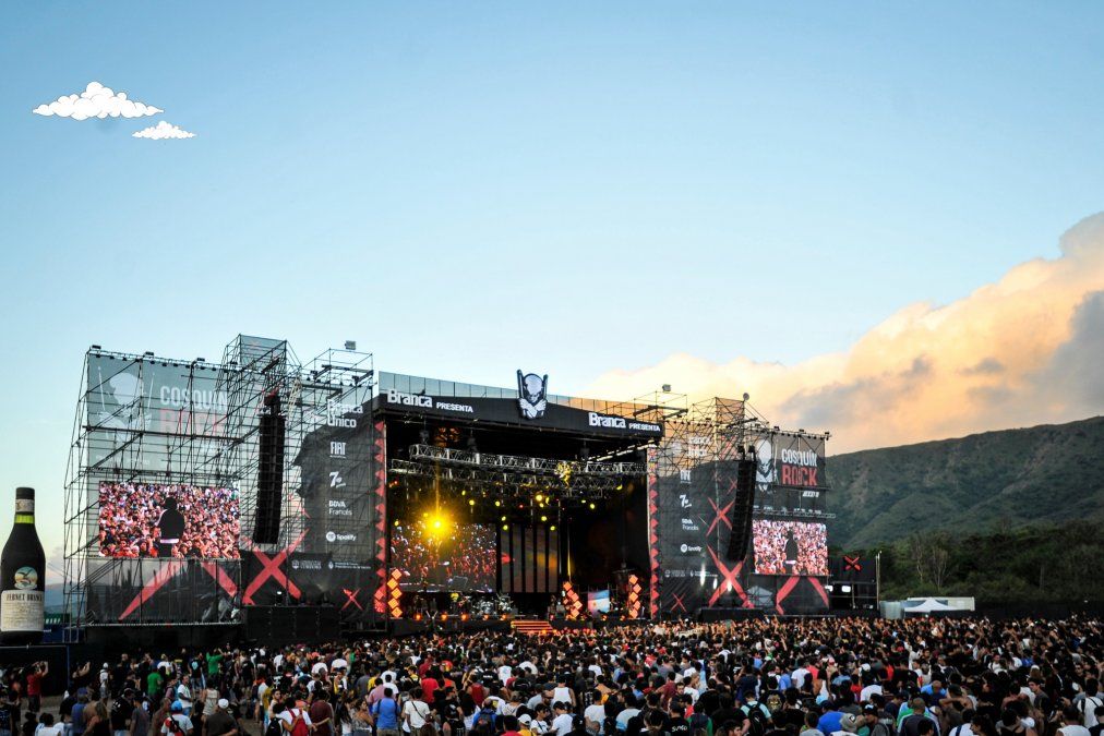 Cosquín es una ciudad muy entretenida que es idónea para disfrutar la música tradicional de Córdoba.