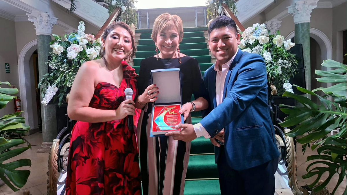 CM Travel Mayorista reconoci&oacute; a sus agencias de viaje aliadas que confiaron en su trabajo estos 7 a&ntilde;os.