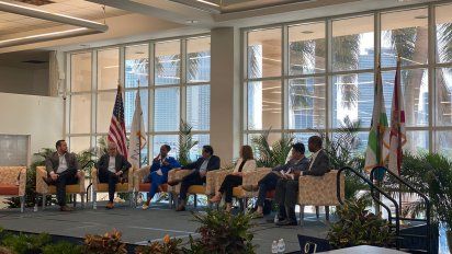 Industria de cruceros celebra reactivación con cumbre en Miami