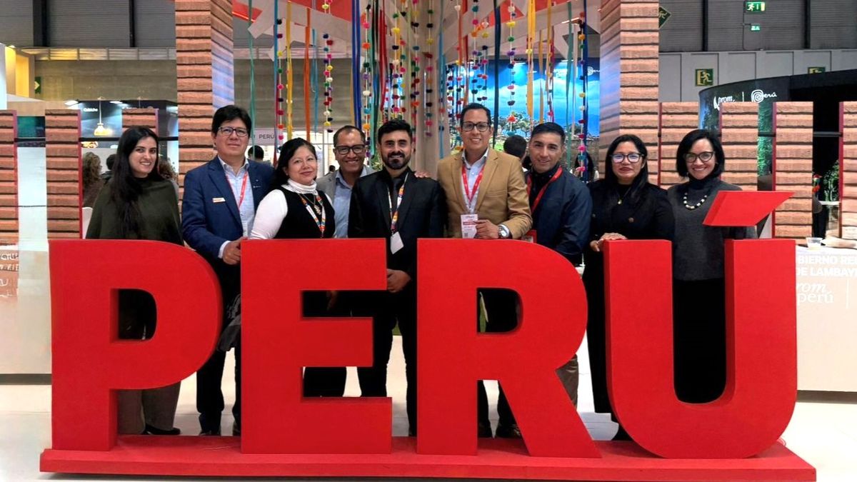 Miembros de Asotur Perú presentes en Fitur 2026.
