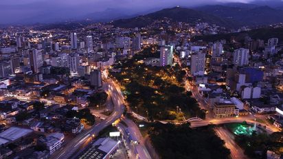 Cali tiene una gastronomía única que combina la tradición culinaria de Colombia.&nbsp;
