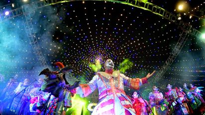 El carnaval de Montevideo dura 40 días y se considera el mas largo del mundo.