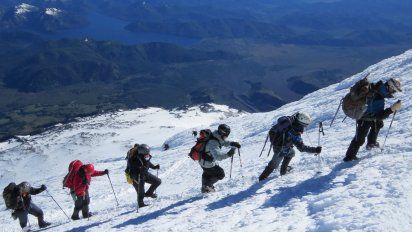 Mirá todas las actividades que ofrece el Parque Nacional Lanín, donde se encuentra el alucinante Volcán, un lugar ideal para visitar estas vacaciones de invierno.&nbsp;