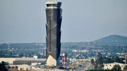 A cuatro años del inicio de operaciones del AIFA, este registra menor tráfico al previsto, altos costos y desafíos operativos.