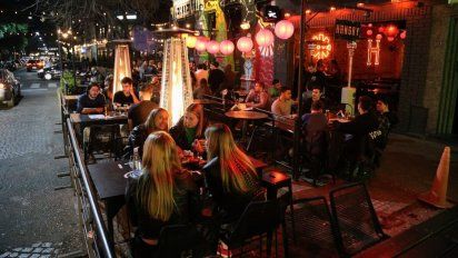 La nocturnidad de Rosario está llena de actividades y lugares geniales para divertirse en familia, con pareja o amigos. Descubrilos en la nota.&nbsp;