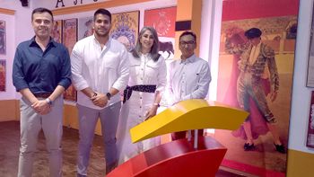 Edwin Rincón, country manager de Iberia Ecuador, junto a los ejecutivos Patricio Andrade, María Fernanda Henríquez y Diego Trujillo.