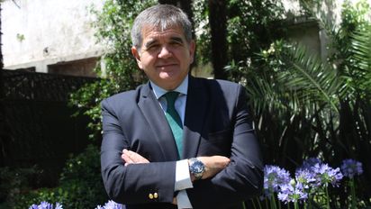 España: el embajador en Argentina y el turismo en la región