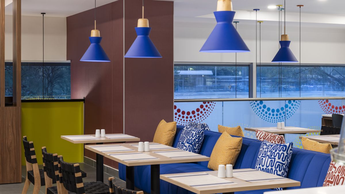 El Tru by Hilton Cali Sur está ubicado a pocos metros del complejo comercial Bochalema Plaza, en la zona sur de Cali.
