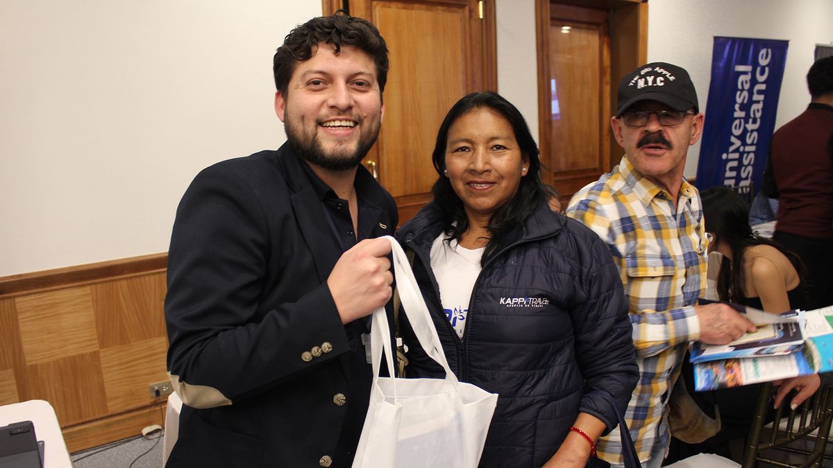 Decameron entregó premios a los asistentes durante el Ladevi Workshop en Quito. 