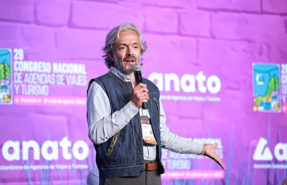 Juan Daniel Oviedo, precandidato presidencial, participó en el panel organizado en el marco del Congreso Nacional de Anato 2025.&nbsp;