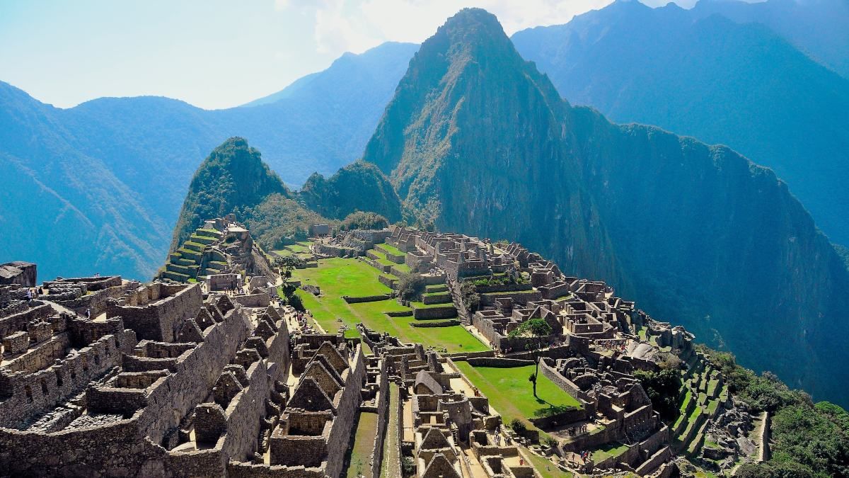 PEO promueve viajes de lujo en Perú.