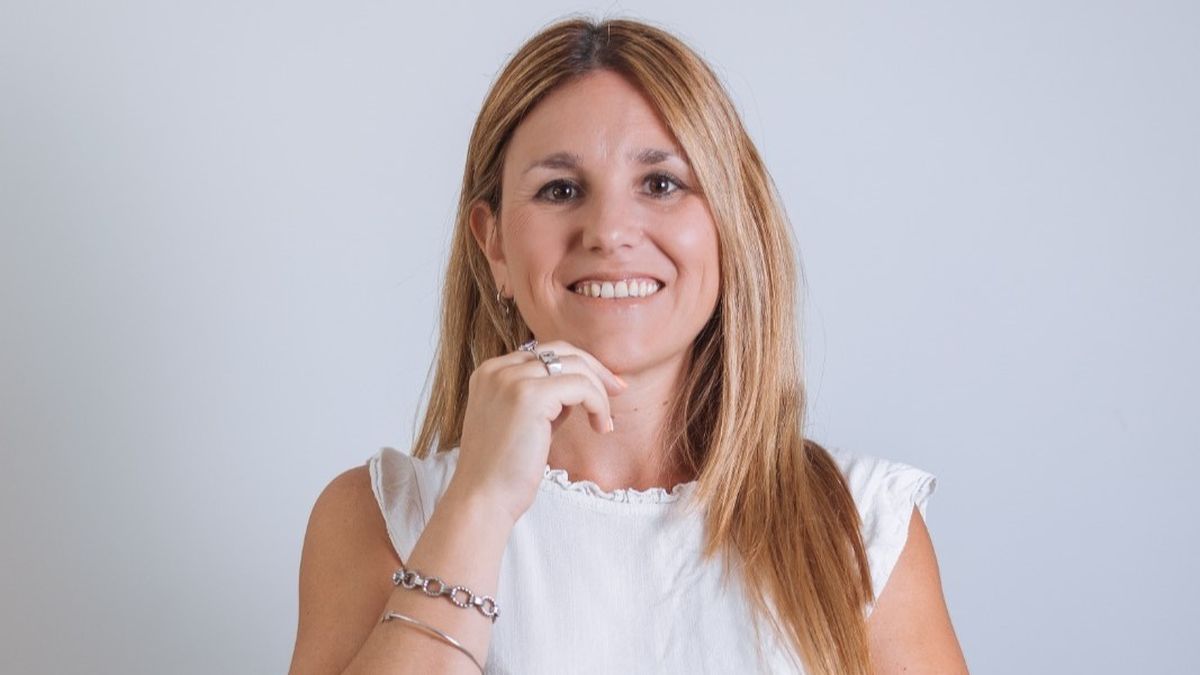 Noelia Álvarez, flamante comercial de Juliá Tours para el Cuyo.