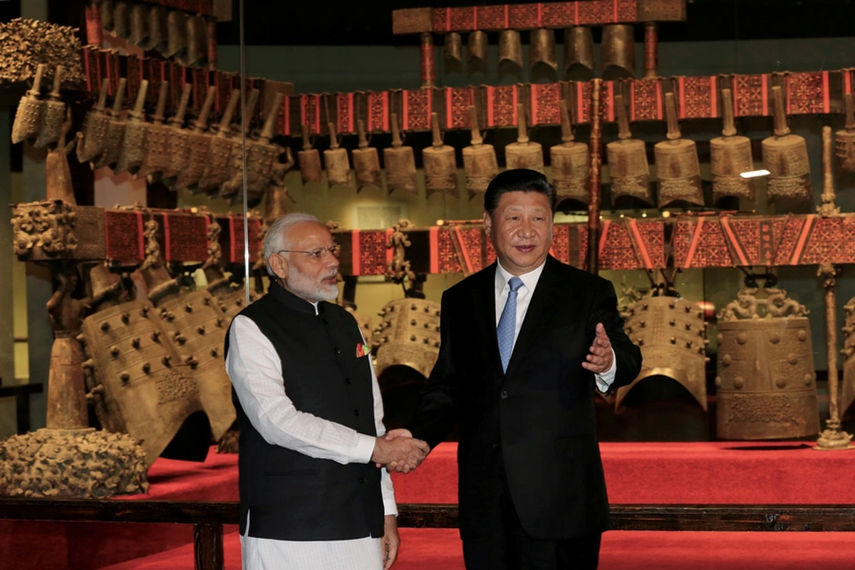 El presidente indio Modi y el presidente de China, Xi Jinping.