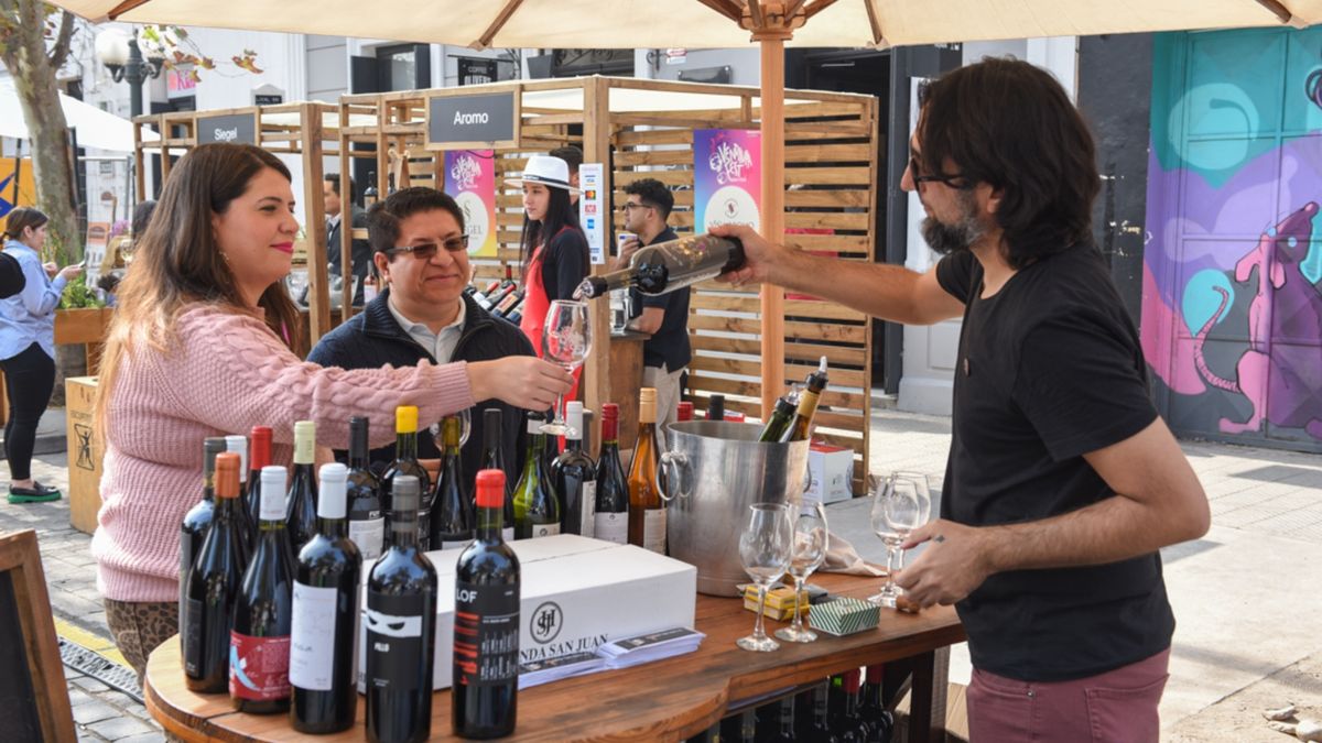 Disfruta de la Vendimia Fest 2025 este fin de semana en las calles del Barrio Italia