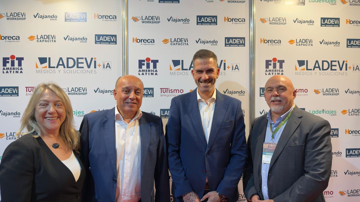 Claudia González, directora comercial Ladevi; Carlos José Virué, international manager Catai; Juan Cano, relaciones institucionales Avoris; Gonzalo Yrurtia, director Ladevi. Claudia González, directora comercial Ladevi; Carlos José Virué, international manager Catai; Juan Cano, relaciones institucionales Avoris; Gonzalo Yrurtia, director Ladevi.