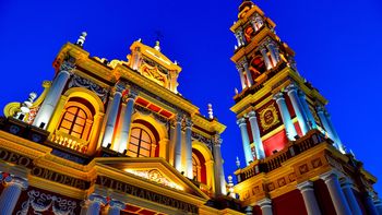 Vacaciones de invierno en Salta: conocé las mejores propuestas para disfrutar de la capital provincial por la noche.&nbsp;