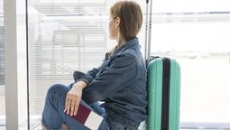 altText(Vacaciones de invierno: podría haber cancelaciones masivas de vuelos por un nuevo decreto)}