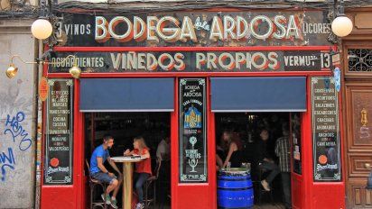 Madrid cuenta con varios restaurantes y bares centenarios para disfrutar de comidas típicas y conocer la historia local.&nbsp;