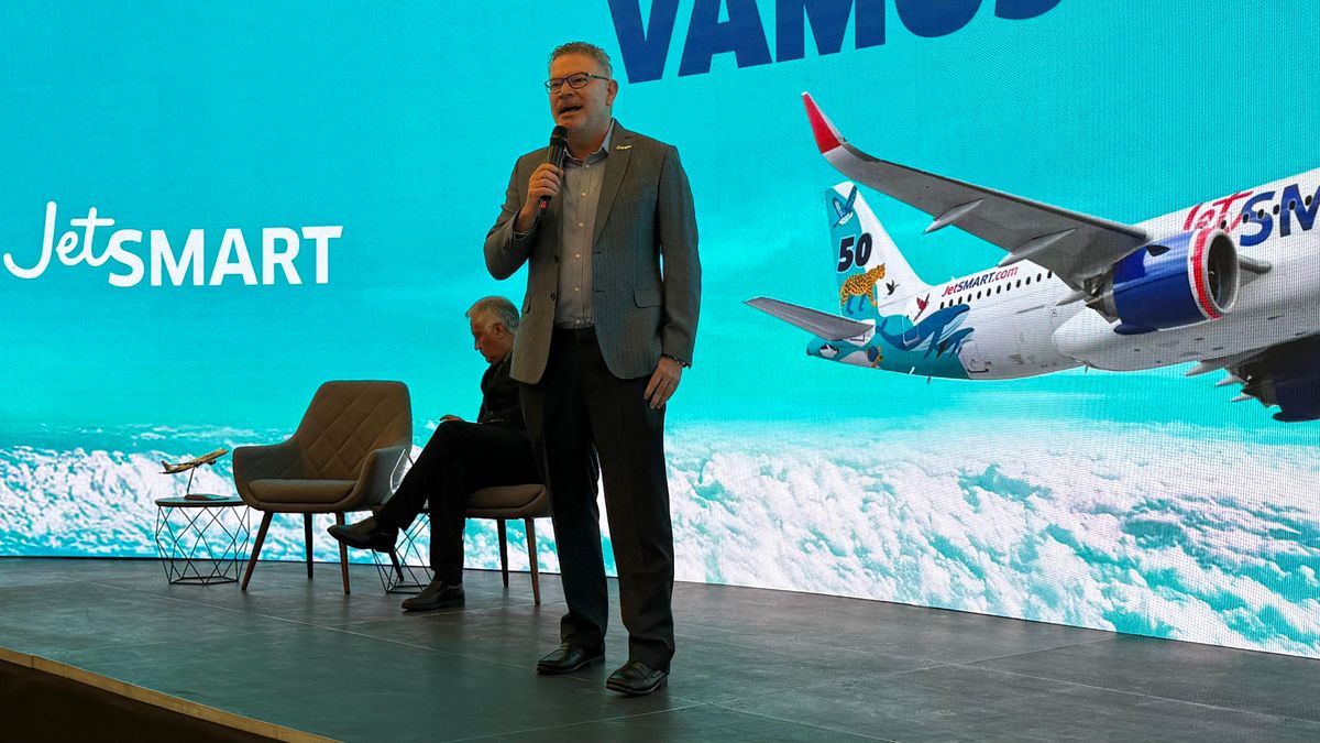 Estuardo Ortiz, CEO de JetSmart.