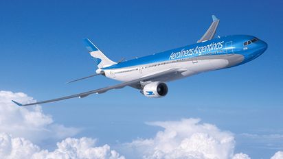 Los vuelos especiales de Aerolíneas Argentinas se realizarán con sus aviones Airbus A330.