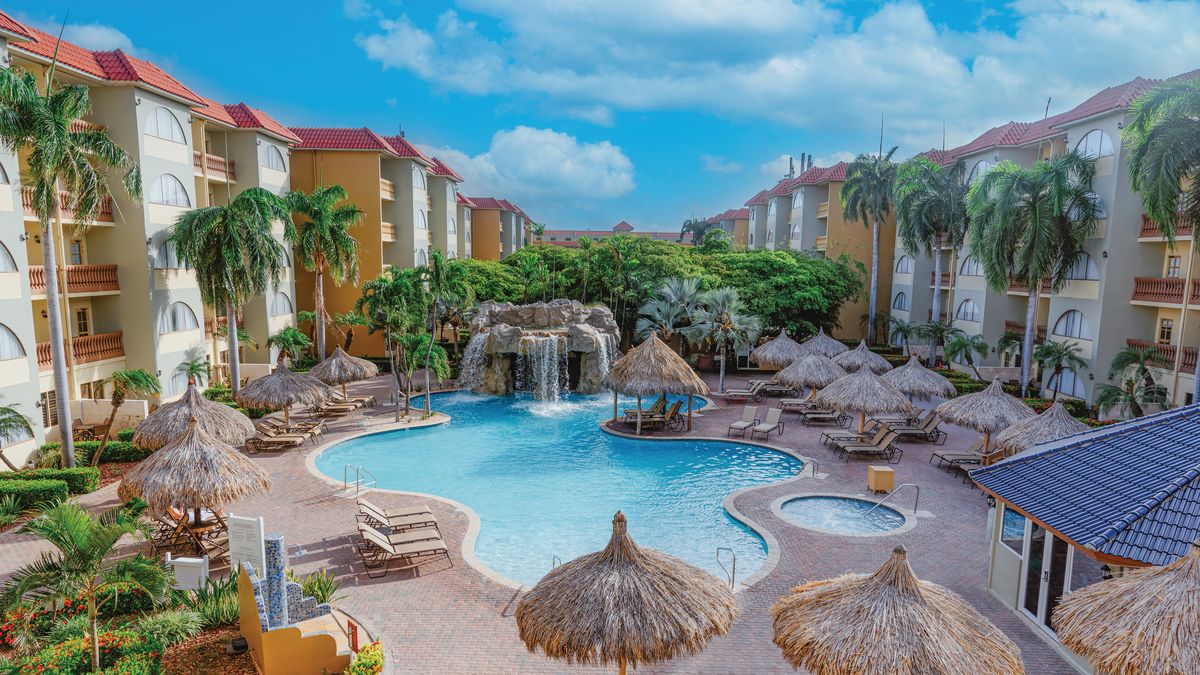 El Eagle Aruba Resort ofrece una experiencia vacacional única ubicado en el corazón de la isla y a solo 300 metros de la playa.