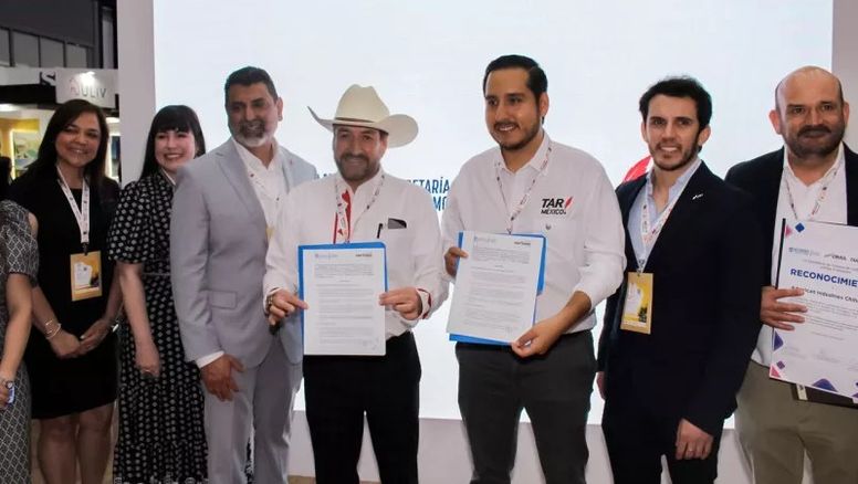 La Secretaría de Turismo de Chihuahua y TAR Airlines anunciaron una nueva ruta aérea hacia El Paso.  