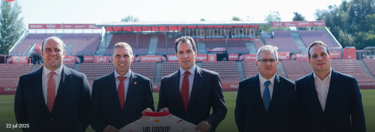 Directivos del Girona y responsables de VB Group