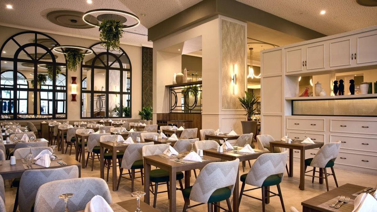 La propuesta gastronómica de RIU Guanacaste en Costa Rica se amplía con la incorporación de la heladería Candy y con el nuevo concepto American Country del Sports Bar. La propuesta gastronómica de RIU Guanacaste en Costa Rica se amplía con la incorporación de la heladería Candy y con el nuevo concepto American Country del Sports Bar.