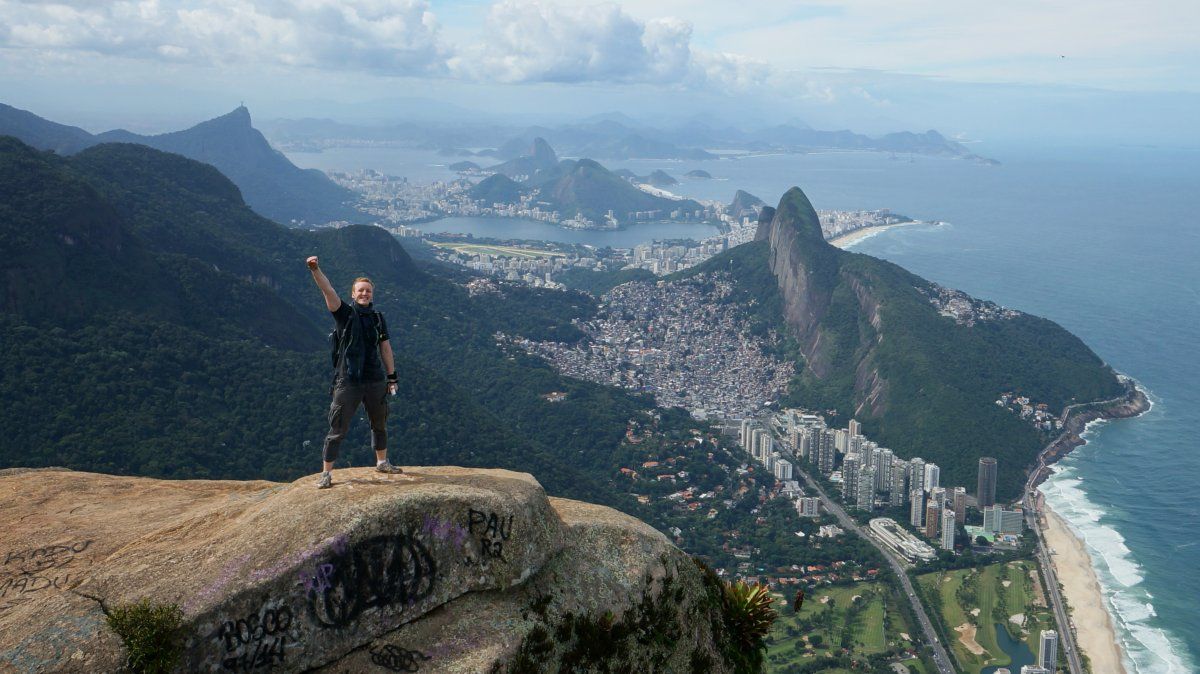 Antes de viajar a Brasil desde Argentina deberás tener al día cierta documentación obligatoria. Antes de viajar a Brasil desde Argentina deberás tener al día cierta documentación obligatoria.