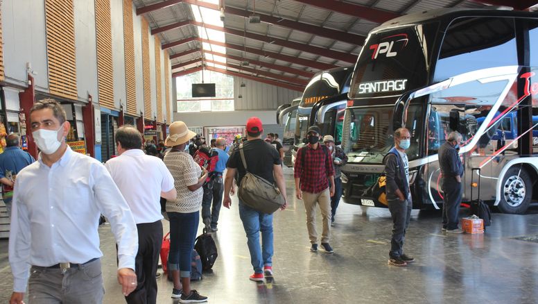 Vacaciones de invierno: Puerto Montt, Concepción y Temuco lideraron viajes en bus