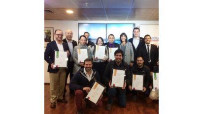 Empresarios de la Región Metropolitana reciben sellos S y Q