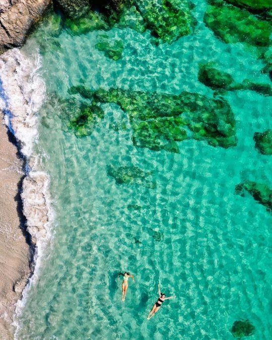 Así es el mar en Bahía Bustamante.