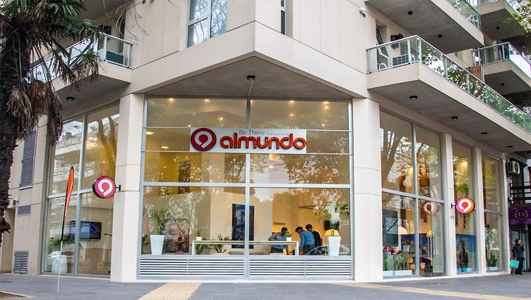 Almundo: la sucursal de Villa Devoto se encuentra en Av. Francisco Beiró 3695.