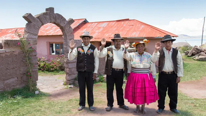 El titular del Mincetur, Roberto Sanchez, anunció que se entregaron más de S/2 millones a 49 micro y mypes del turismo.&nbsp;