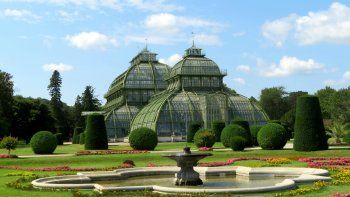 Vacaciones en Europa 2026: En Viena no te podés perder los monumentos imperiales, como el Palacio de Schönbrunn y el Palacio de Hofburg.&nbsp;
