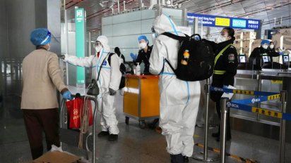 China dejará de exigir la cuarentena a viajeros que ingresen al país desde el 8 de enero. Sin embargo, se recomienda realizarse una prueba PCR 48 horas antes de la partida.